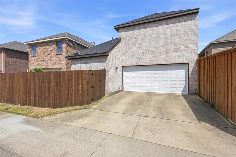 6918 Nava, Grand Prairie TX 75054 - Photo 32