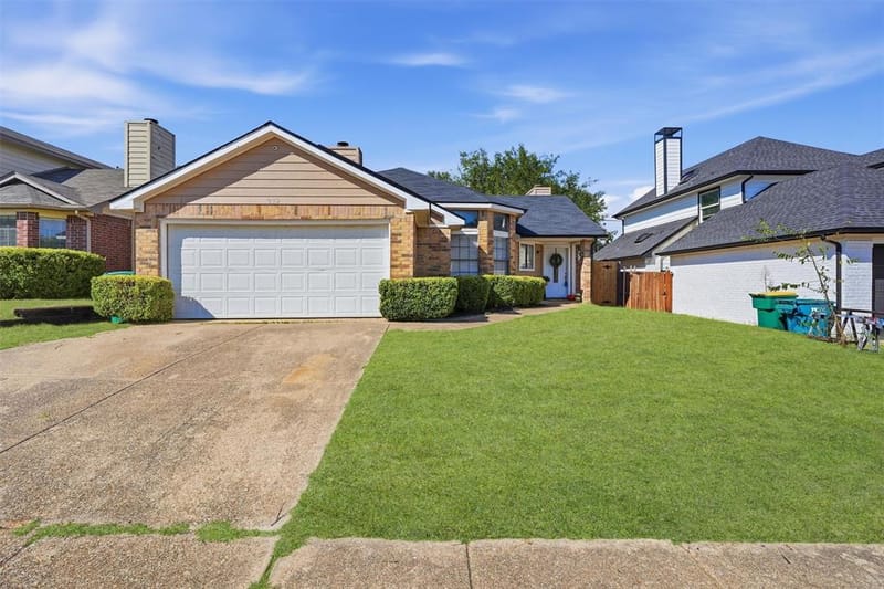 912 Turner Court, Cedar Hill TX 75104 - Photo 3