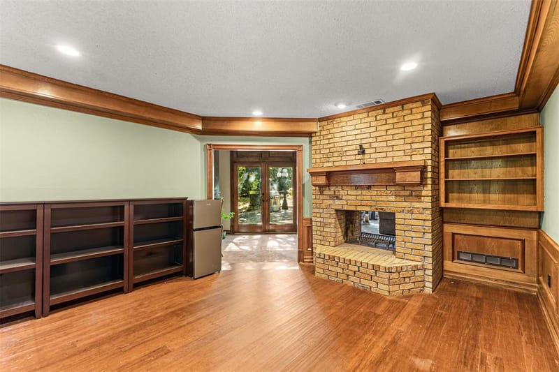 1190 Whispering Oaks Drive, DeSoto TX 75115 - Photo 10