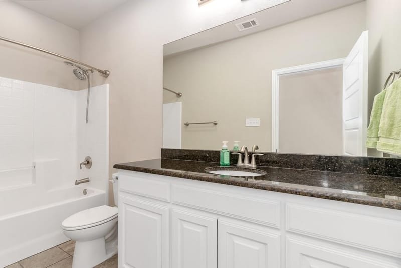 808 Chestnut Grove Drive, Cleburne TX 76033 - Photo 22