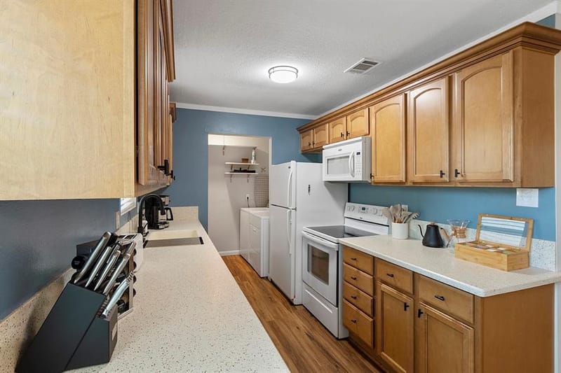 308 Hickory Drive, Tool TX 75143 - Photo 18