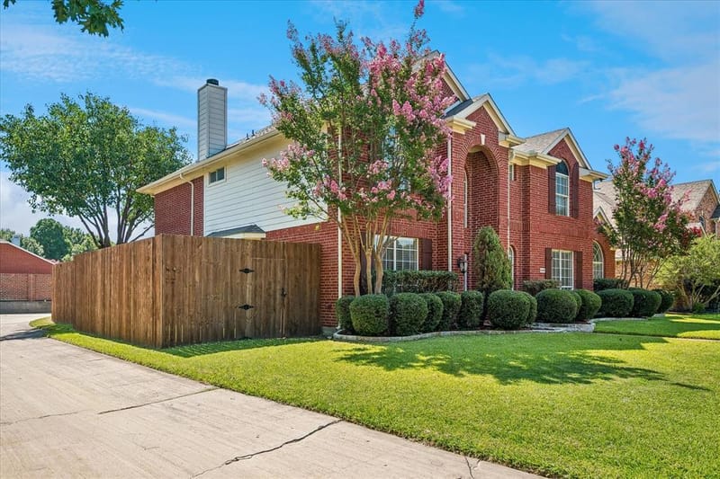 8508 Severn Court, Plano TX 75024 - Photo 2