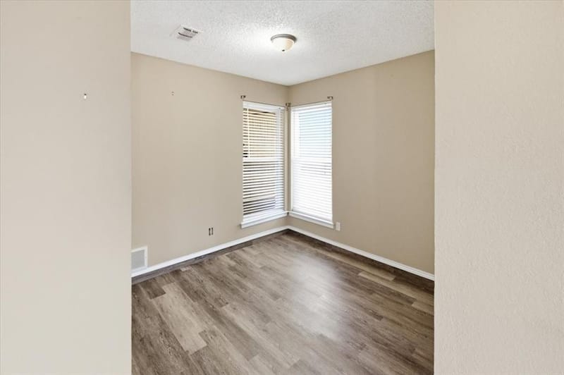 200 Almond Lane, Euless TX 76039 - Photo 22