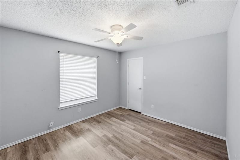 200 Almond Lane, Euless TX 76039 - Photo 19