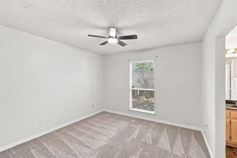 907 Red Oak Drive, Mansfield TX 76063 - Photo 26