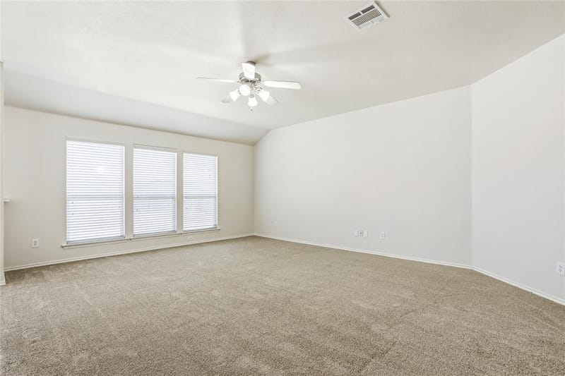2712 Mockingbird Street, Royse City TX 75189 - Photo 5