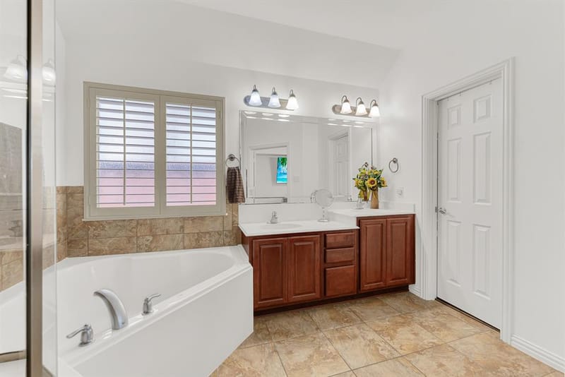 5729 New Castle Drive, Richardson TX 75082 - Photo 14