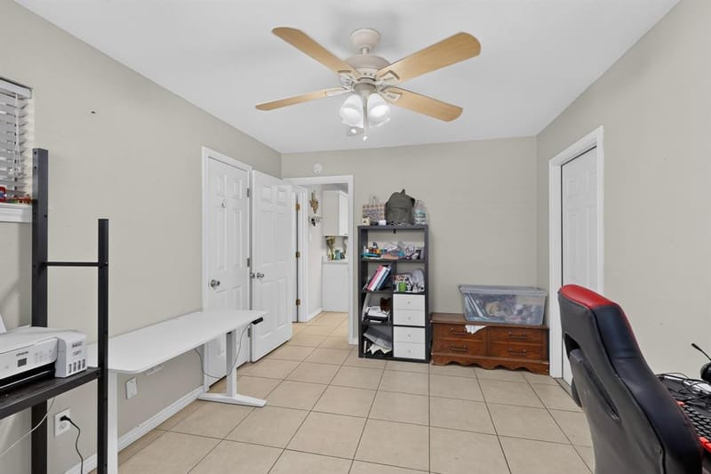 4513 Blue Lake Court, Fort Worth TX 76103 - Photo 30