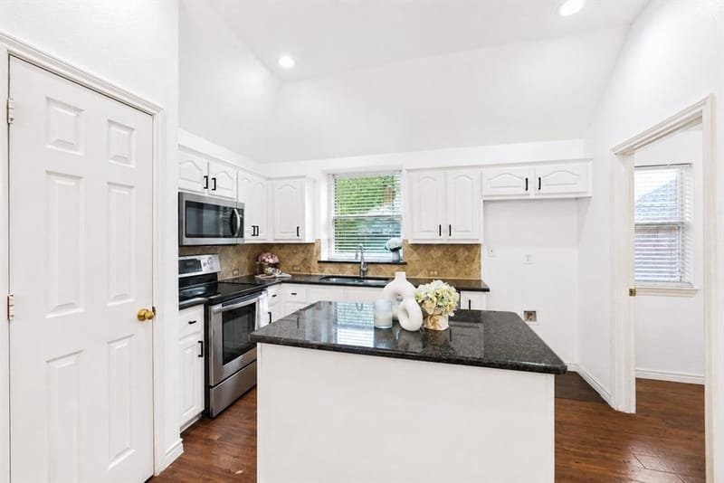 306 Fairfax Drive, Allen TX 75013 - Photo 10