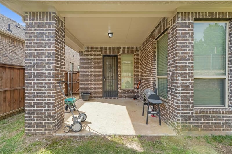 3421 Poinsettia Way, Irving TX 75038 - Photo 28