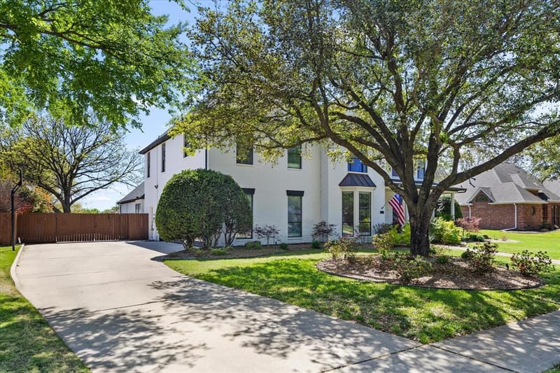 1107 Travis Court, Southlake TX 76092 - Photo 7