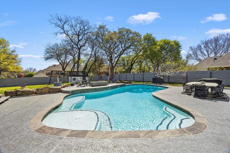 1107 Travis Court, Southlake TX 76092 - Photo 32
