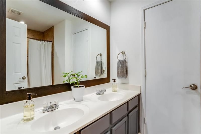 2612 Diver Court, Fort Worth TX 76119 - Photo 27