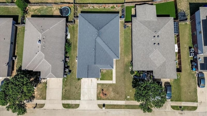 2612 Diver Court, Fort Worth TX 76119 - Photo 7