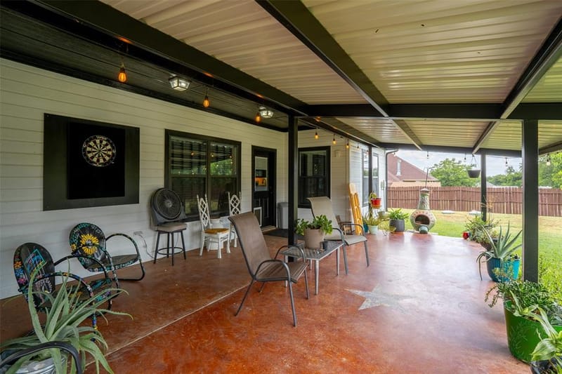1305 E Apache Trail, Granbury TX 76048 - Photo 13