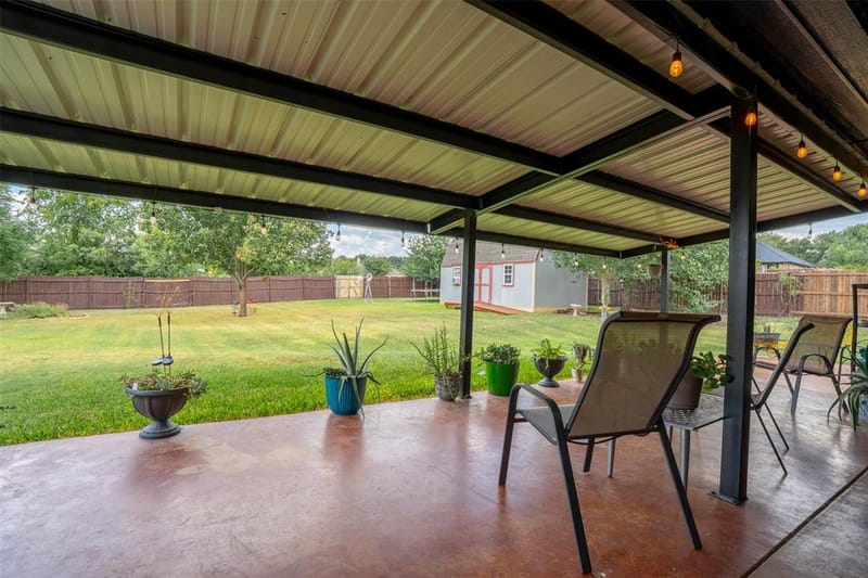 1305 E Apache Trail, Granbury TX 76048 - Photo 15