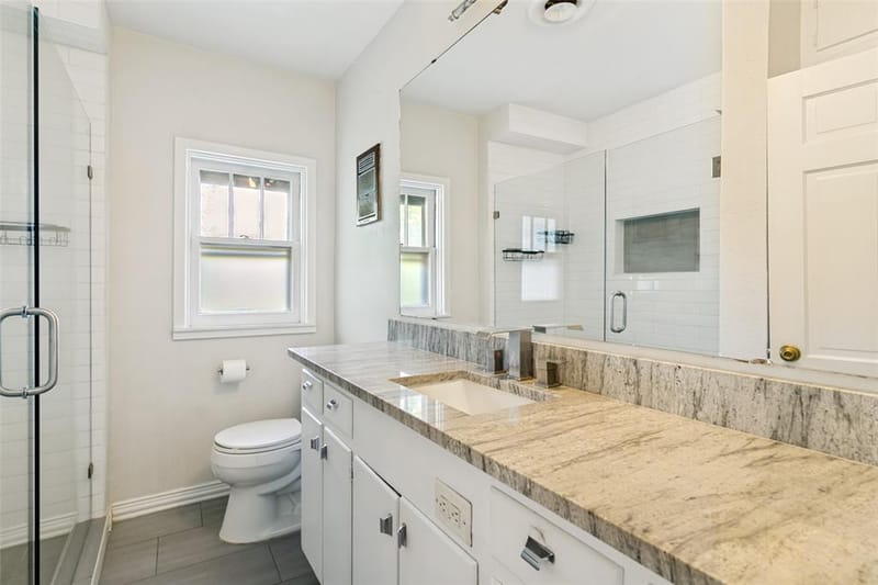 2212 Lipscomb Street, Fort Worth TX 76110 - Photo 23