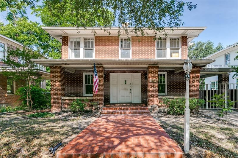 2212 Lipscomb Street, Fort Worth TX 76110 - Photo 2