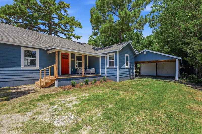 201 Mineral Street, Whitesboro TX 76273 - Photo 3