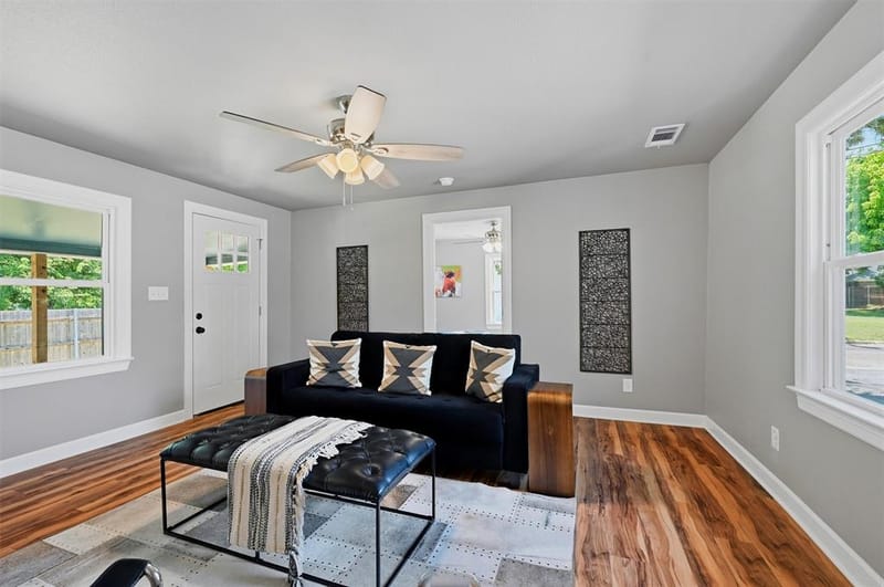 201 Mineral Street, Whitesboro TX 76273 - Photo 8
