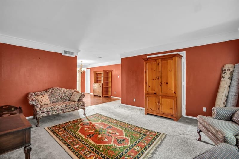 6345 Bandera Avenue, Dallas TX 75225 - Photo 10