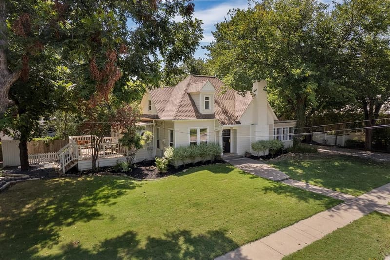 704 N College Street, McKinney TX 75069