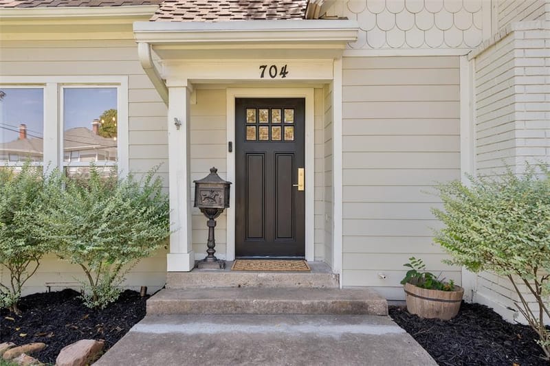 704 N College Street, McKinney TX 75069 - Photo 8