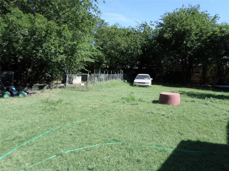 409 Holley Street, Everman TX 76140 - Photo 10