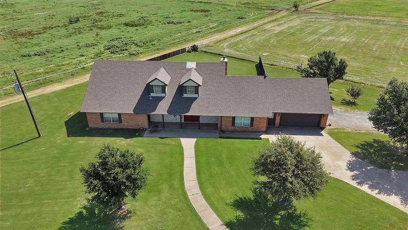 15135 E Fm 922, Tioga TX 76271 - Photo 32