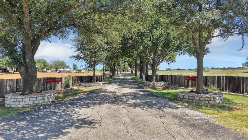 15135 E Fm 922, Tioga TX 76271 - Photo 38