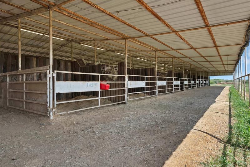 15135 E Fm 922, Tioga TX 76271 - Photo 29