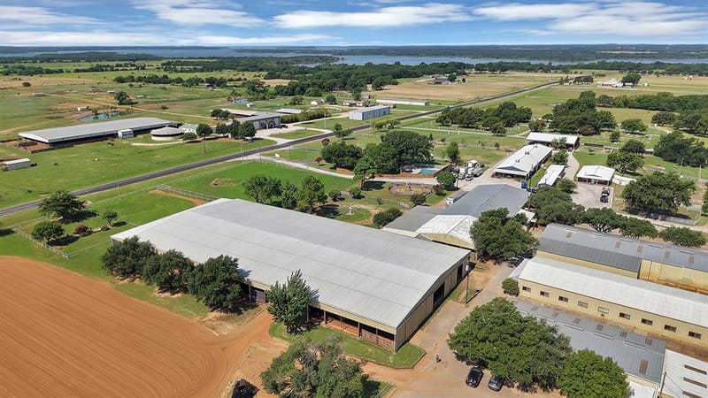 15135 E Fm 922, Tioga TX 76271 - Photo 8