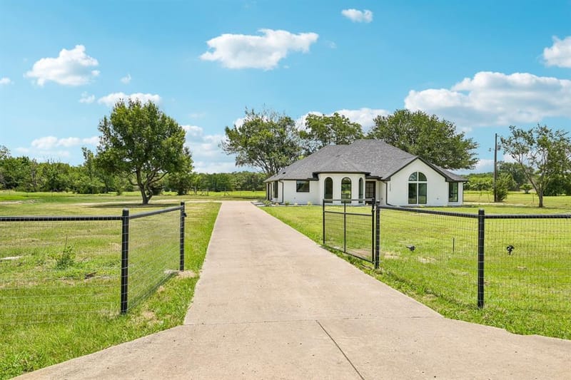 10435 County Road 2462, Terrell TX 75160 - Photo 39