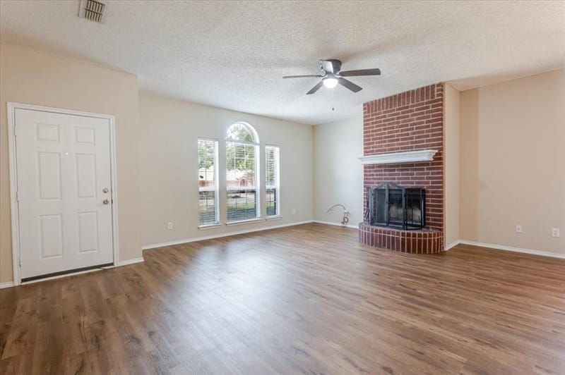 406 Redbud Lane, Tolar TX 76476 - Photo 9