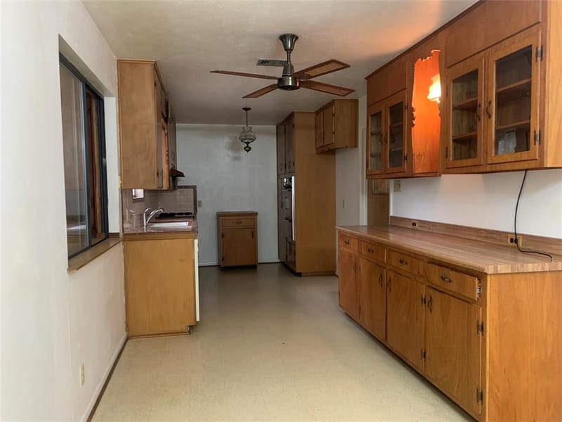 132 Skylark Drive, Azle TX 76020 - Photo 3