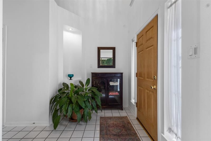 332 Kahala Drive, Dallas TX 75218 - Photo 5