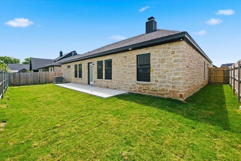 13015 Rainier Drive, Woodway TX 76712 - Photo 27