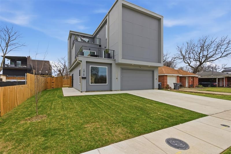 1810 Kraft Street, Dallas TX 75212 - Photo 2