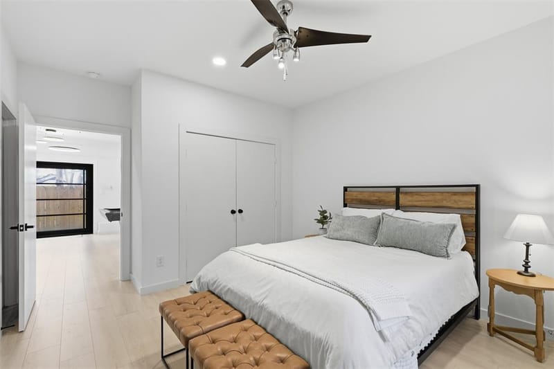 1810 Kraft Street, Dallas TX 75212 - Photo 9