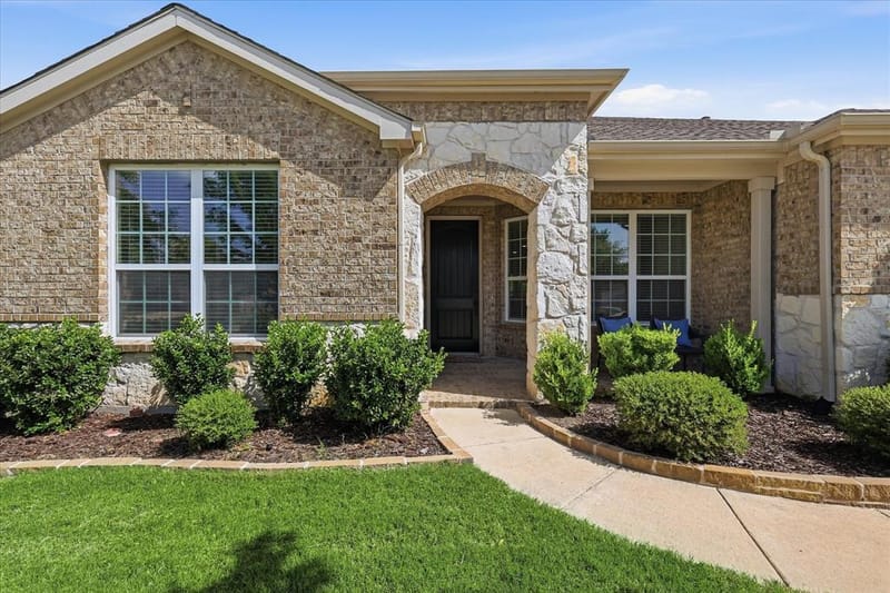 2554 Luna Vista Lane, Frisco TX 75036 - Photo 2