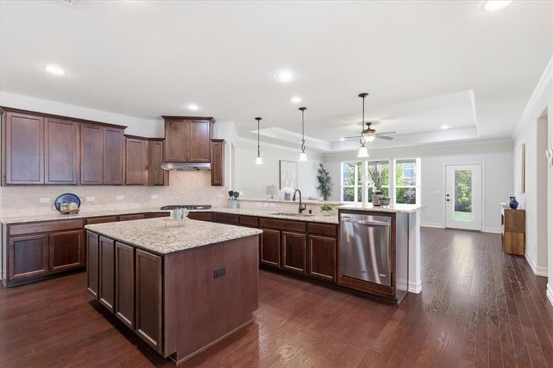 2554 Luna Vista Lane, Frisco TX 75036 - Photo 6