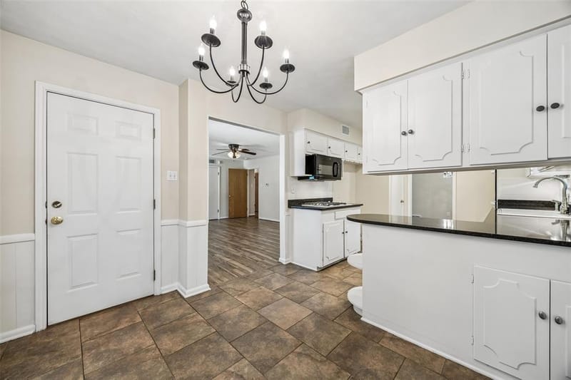 6147 Woodcrest Lane, Dallas TX 75214 - Photo 28