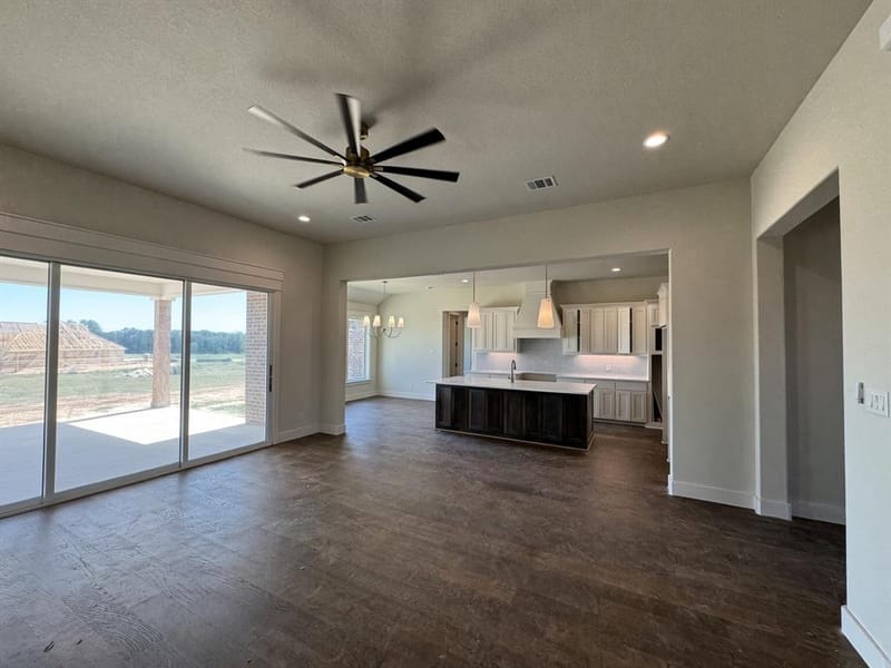 127 Guynell, Decatur TX 76234 - Photo 10