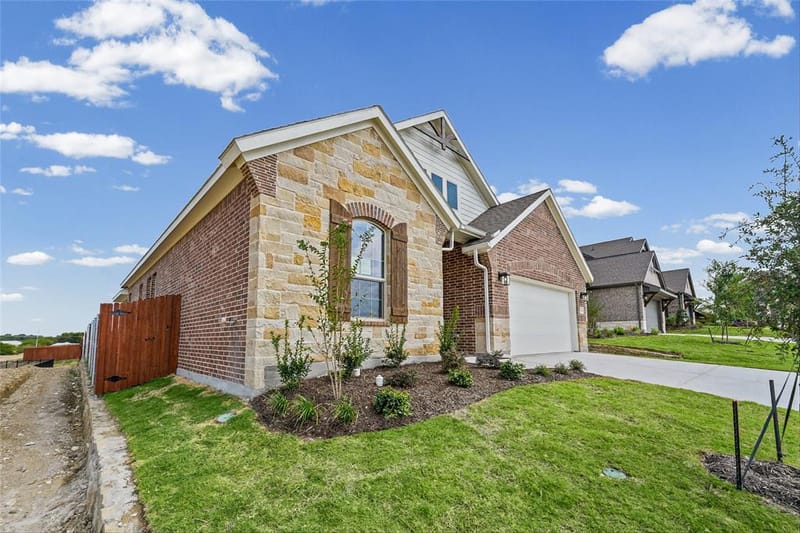 10008 Birchpoint Drive, Fort Worth TX 76108 - Photo 3