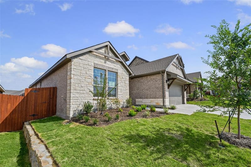 10004 Birchpoint Drive, Fort Worth TX 76108 - Photo 4