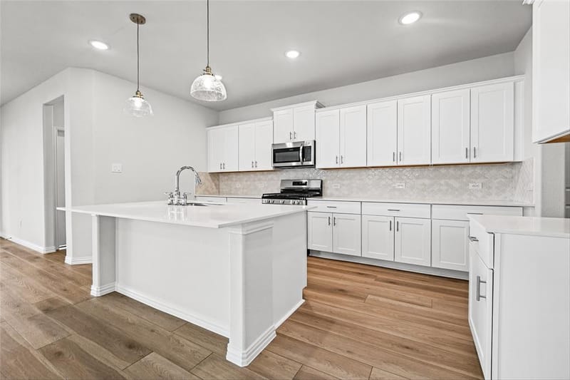 10000 Birchpoint Drive, Fort Worth TX 76108 - Photo 13