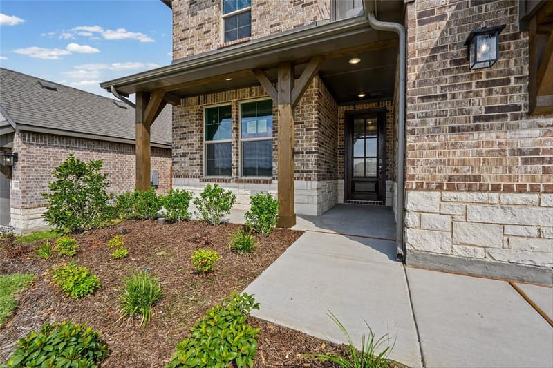 10000 Birchpoint Drive, Fort Worth TX 76108 - Photo 5