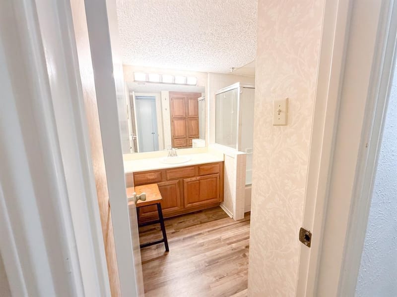 15221 Berry Trail # 106, Dallas TX 75248 - Photo 11