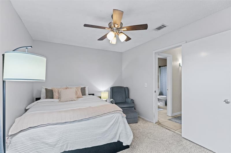 5117 Curzon Avenue, Fort Worth TX 76107 - Photo 17
