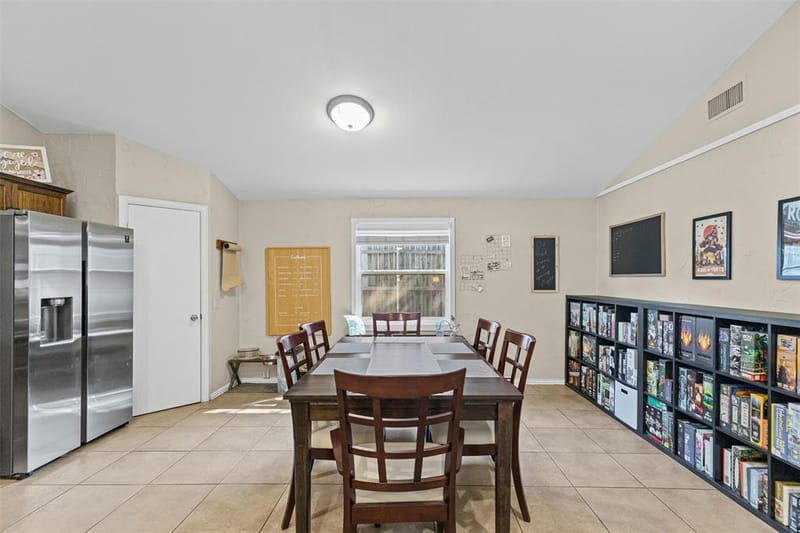 5117 Curzon Avenue, Fort Worth TX 76107 - Photo 9